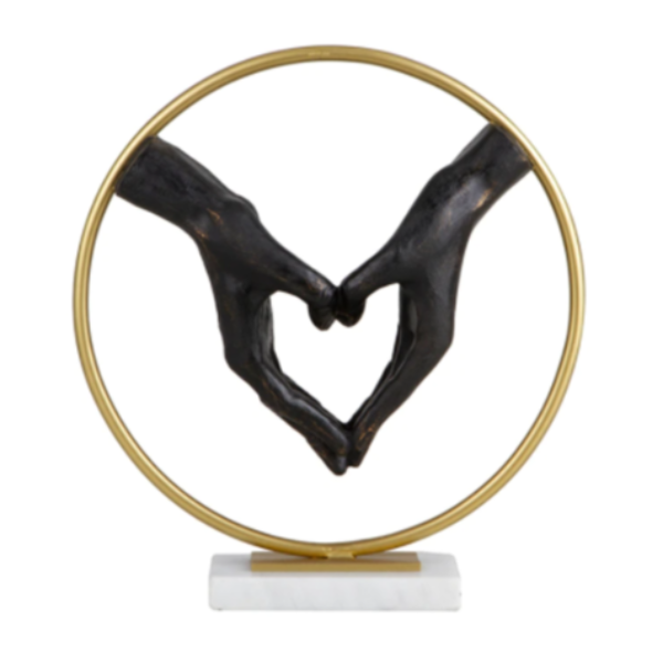 Escultura Manos Corazón
